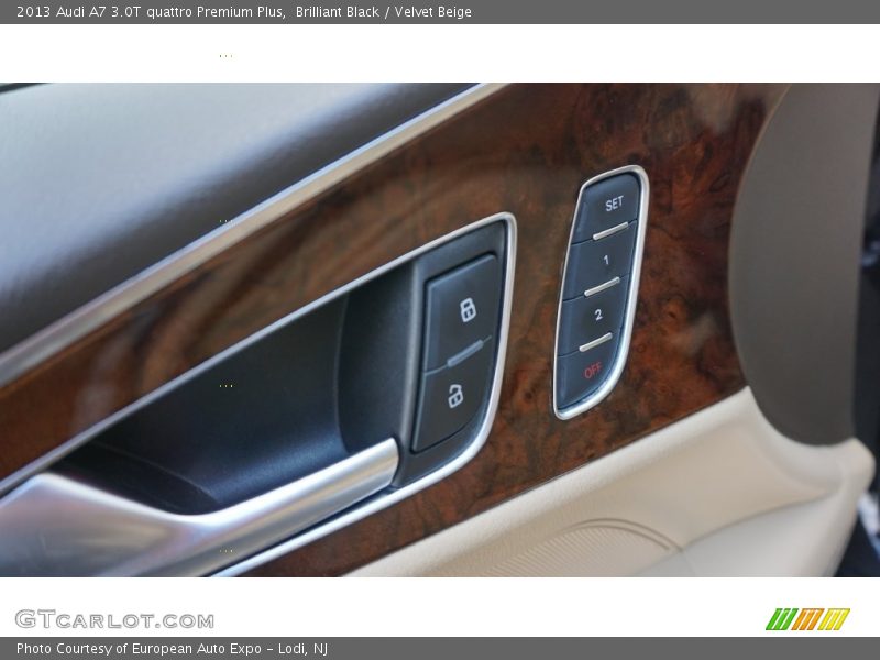 Brilliant Black / Velvet Beige 2013 Audi A7 3.0T quattro Premium Plus