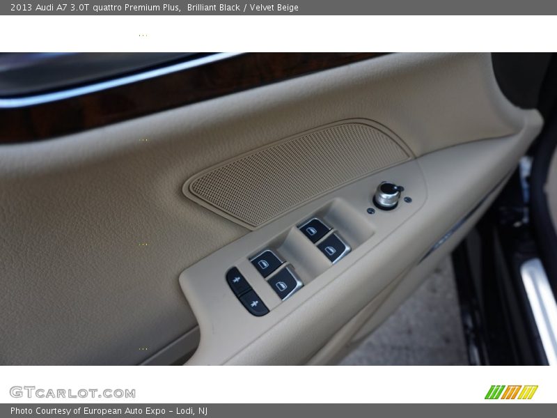 Brilliant Black / Velvet Beige 2013 Audi A7 3.0T quattro Premium Plus