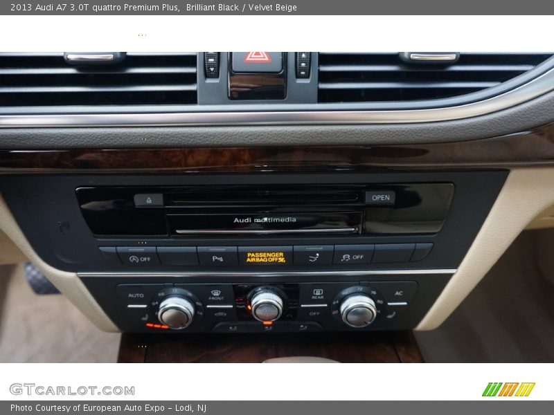 Brilliant Black / Velvet Beige 2013 Audi A7 3.0T quattro Premium Plus