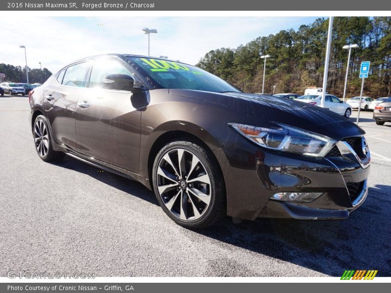 Forged Bronze / Charcoal 2016 Nissan Maxima SR