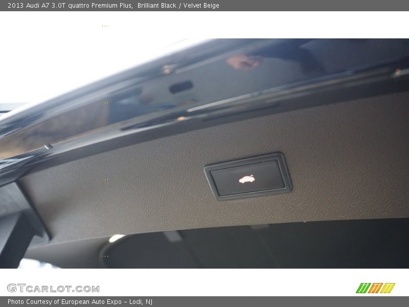 Brilliant Black / Velvet Beige 2013 Audi A7 3.0T quattro Premium Plus