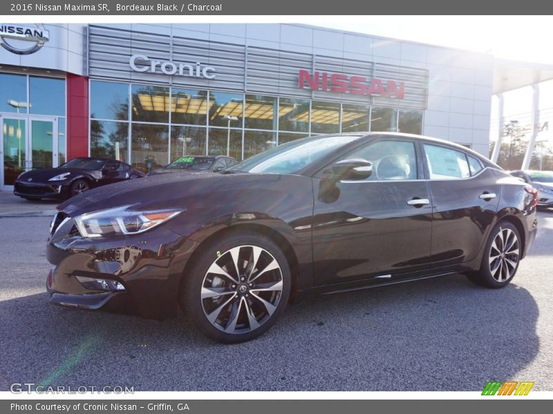 Bordeaux Black / Charcoal 2016 Nissan Maxima SR