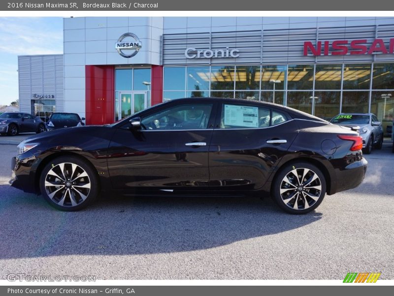 Bordeaux Black / Charcoal 2016 Nissan Maxima SR