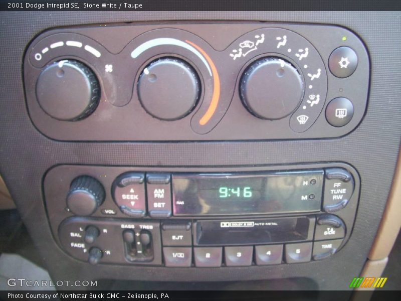 Stone White / Taupe 2001 Dodge Intrepid SE