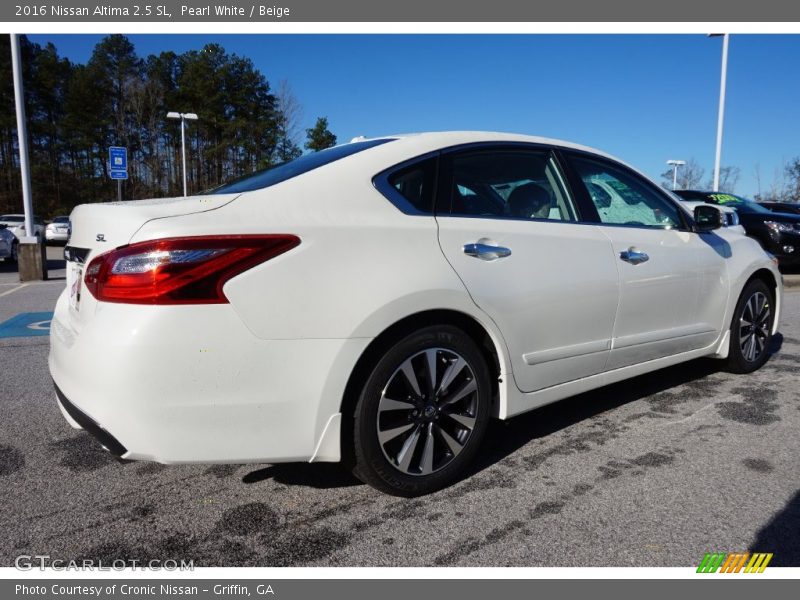 Pearl White / Beige 2016 Nissan Altima 2.5 SL