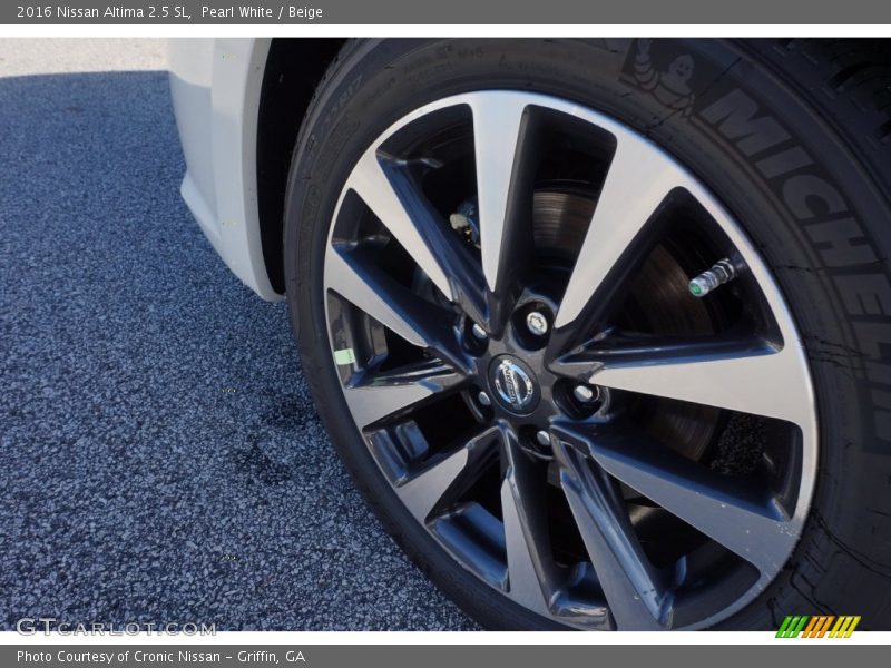 Pearl White / Beige 2016 Nissan Altima 2.5 SL
