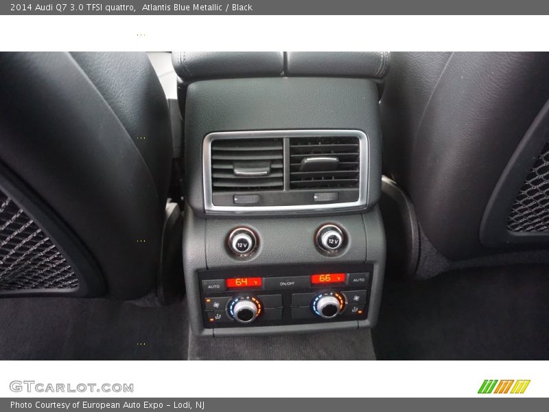 Atlantis Blue Metallic / Black 2014 Audi Q7 3.0 TFSI quattro