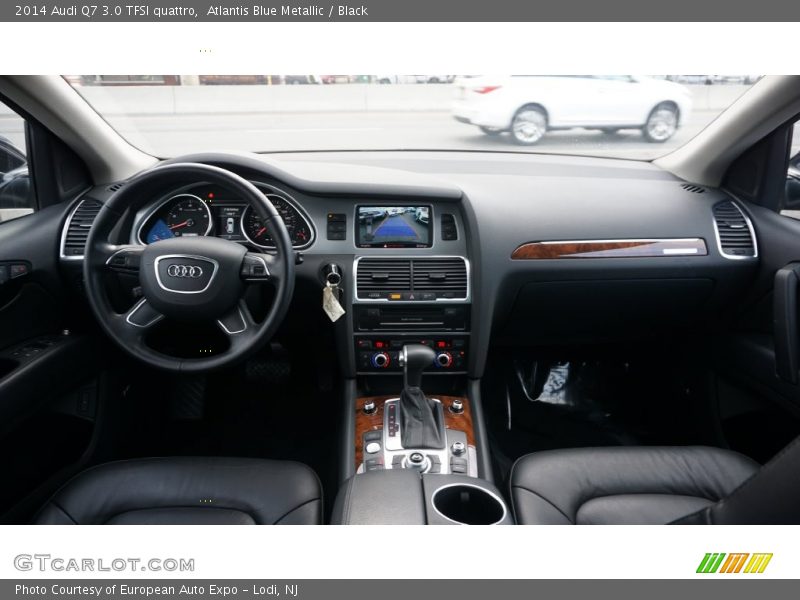 Atlantis Blue Metallic / Black 2014 Audi Q7 3.0 TFSI quattro