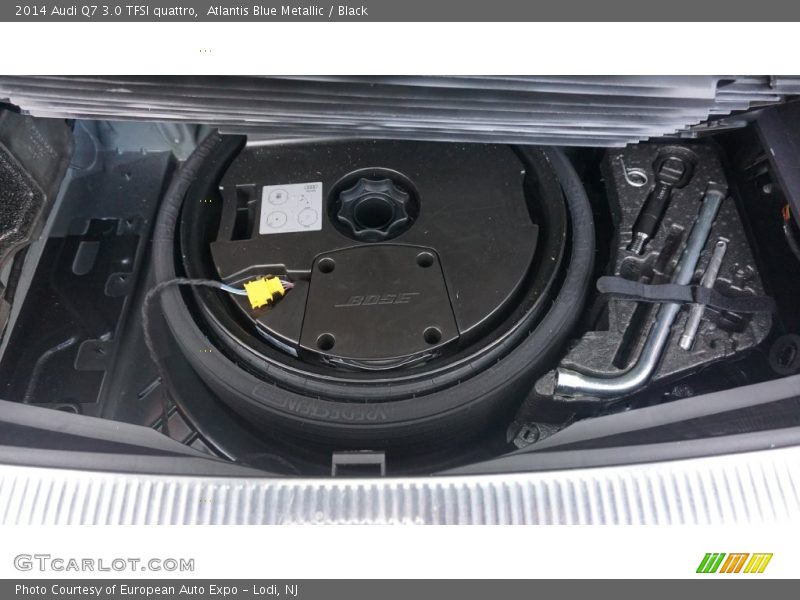 Atlantis Blue Metallic / Black 2014 Audi Q7 3.0 TFSI quattro