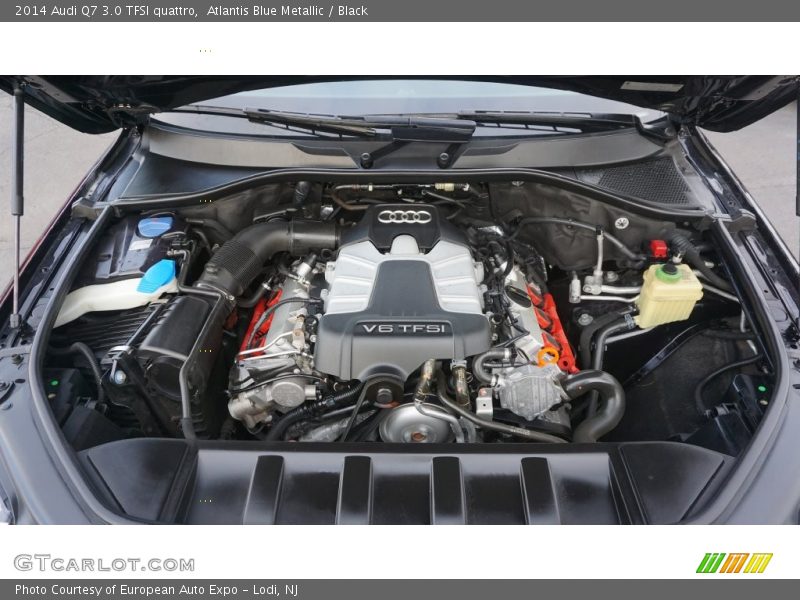 Atlantis Blue Metallic / Black 2014 Audi Q7 3.0 TFSI quattro