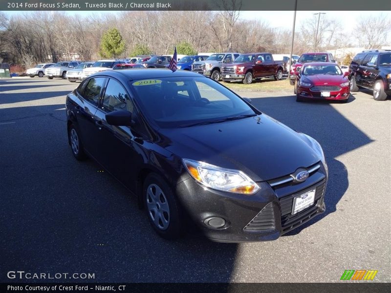 Tuxedo Black / Charcoal Black 2014 Ford Focus S Sedan