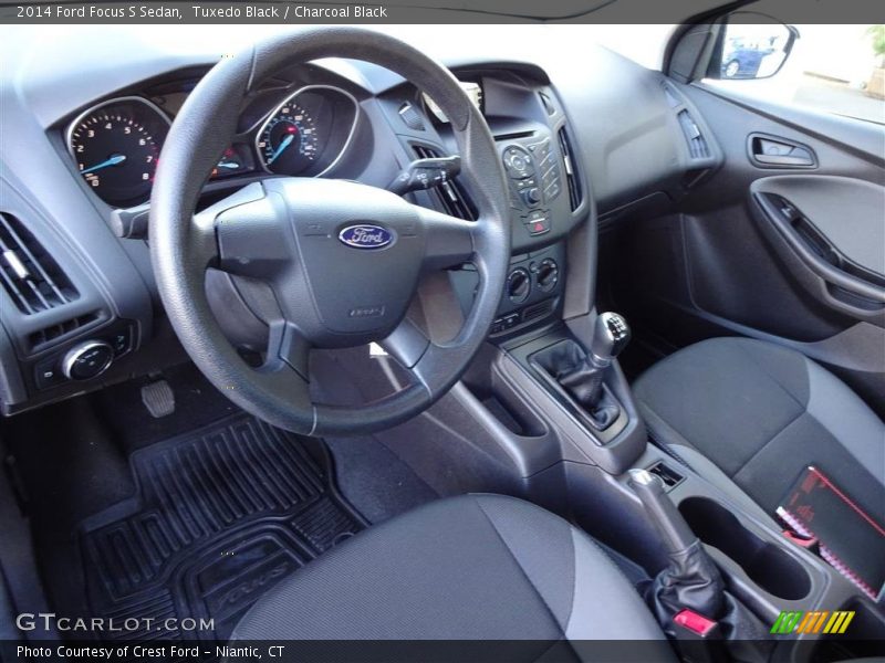 Tuxedo Black / Charcoal Black 2014 Ford Focus S Sedan