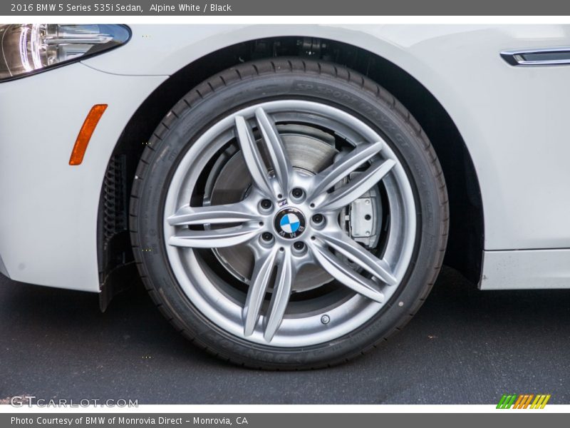 Alpine White / Black 2016 BMW 5 Series 535i Sedan
