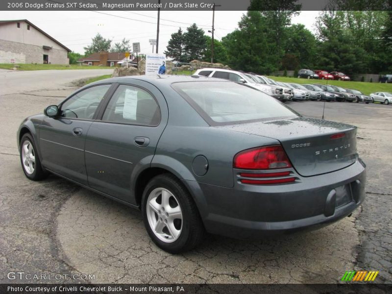 Magnesium Pearlcoat / Dark Slate Grey 2006 Dodge Stratus SXT Sedan