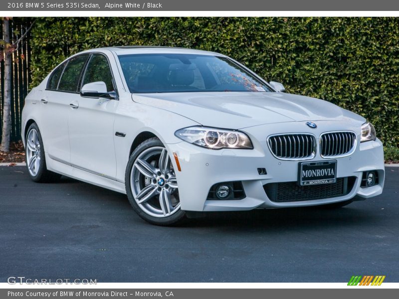 Alpine White / Black 2016 BMW 5 Series 535i Sedan