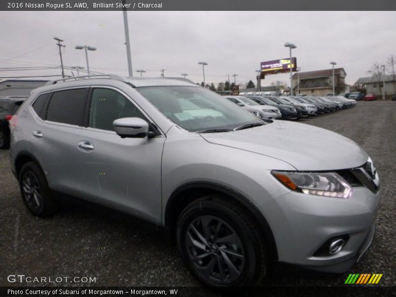 Brilliant Silver / Charcoal 2016 Nissan Rogue SL AWD