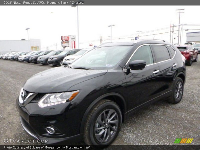 Magnetic Black / Charcoal 2016 Nissan Rogue SL AWD