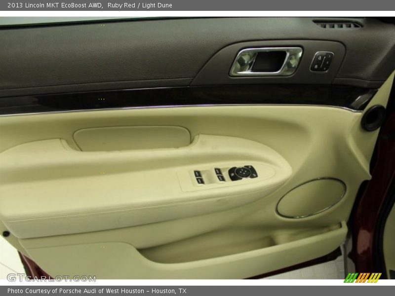 Ruby Red / Light Dune 2013 Lincoln MKT EcoBoost AWD