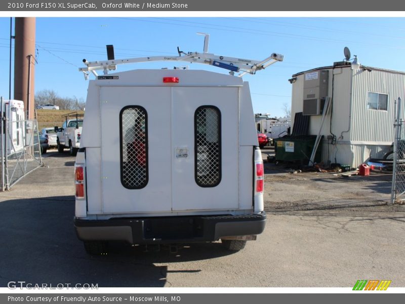 Oxford White / Medium Stone 2010 Ford F150 XL SuperCab