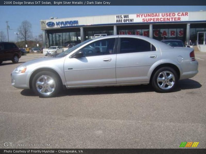 Bright Silver Metallic / Dark Slate Grey 2006 Dodge Stratus SXT Sedan