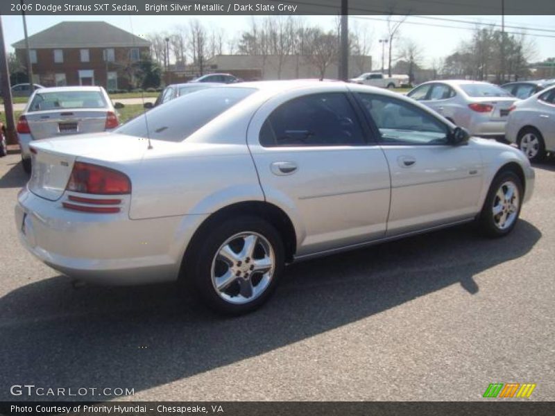 Bright Silver Metallic / Dark Slate Grey 2006 Dodge Stratus SXT Sedan