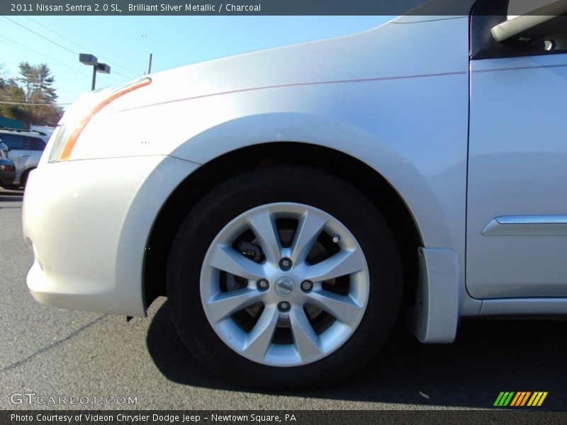 Brilliant Silver Metallic / Charcoal 2011 Nissan Sentra 2.0 SL