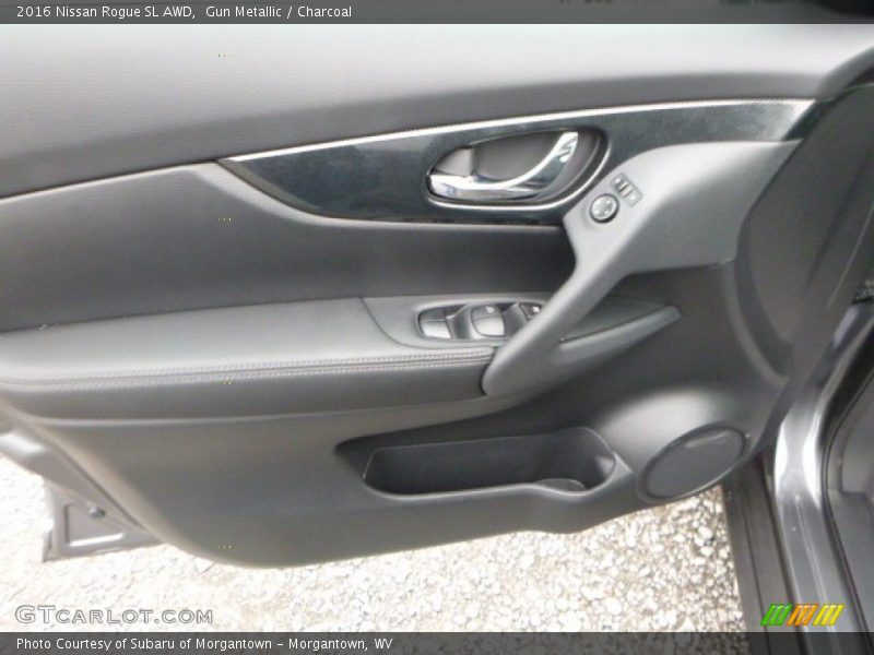 Gun Metallic / Charcoal 2016 Nissan Rogue SL AWD