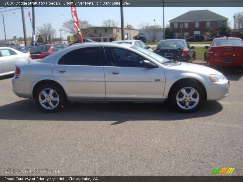 Bright Silver Metallic / Dark Slate Grey 2006 Dodge Stratus SXT Sedan