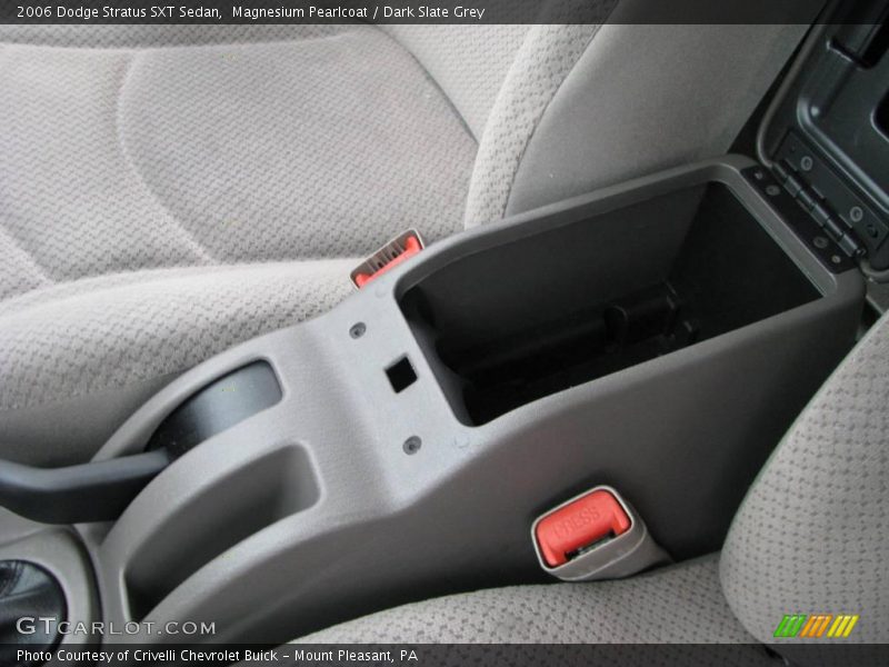 Magnesium Pearlcoat / Dark Slate Grey 2006 Dodge Stratus SXT Sedan