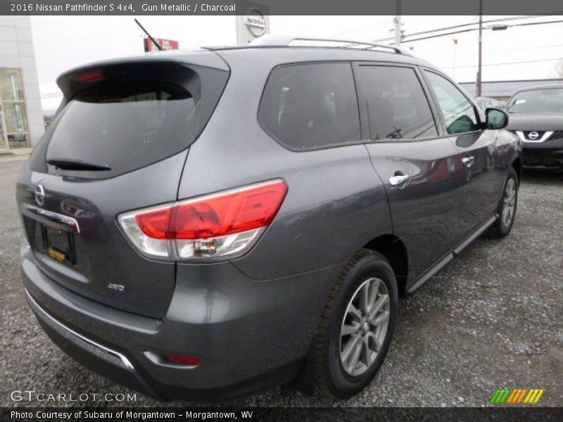 Gun Metallic / Charcoal 2016 Nissan Pathfinder S 4x4