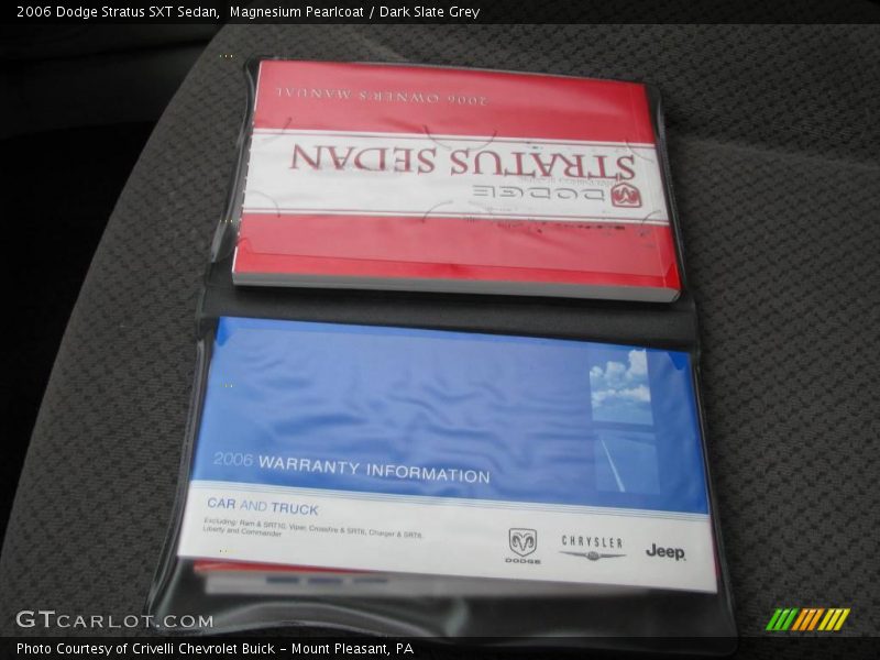 Magnesium Pearlcoat / Dark Slate Grey 2006 Dodge Stratus SXT Sedan
