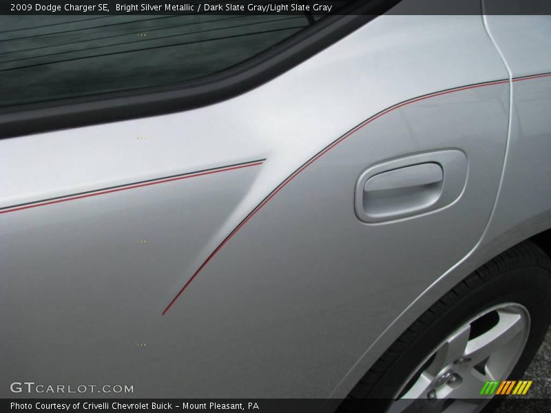 Bright Silver Metallic / Dark Slate Gray/Light Slate Gray 2009 Dodge Charger SE