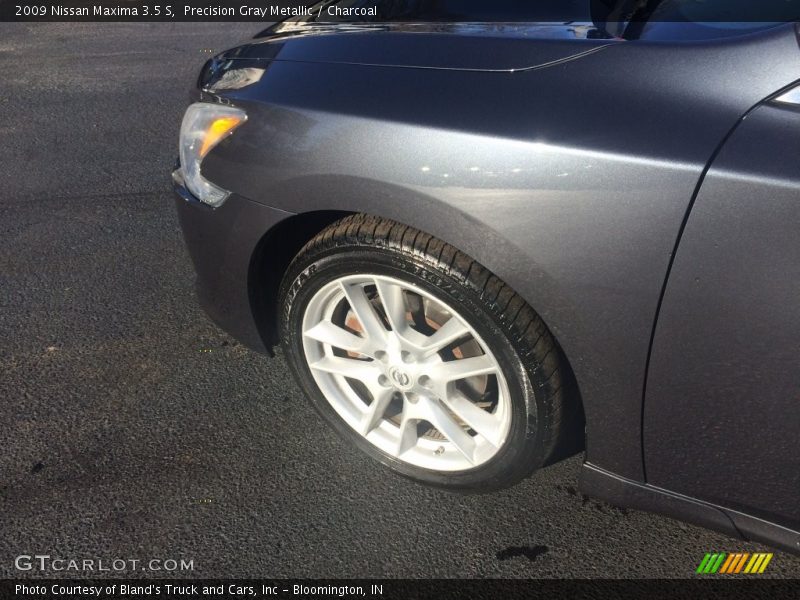 Precision Gray Metallic / Charcoal 2009 Nissan Maxima 3.5 S