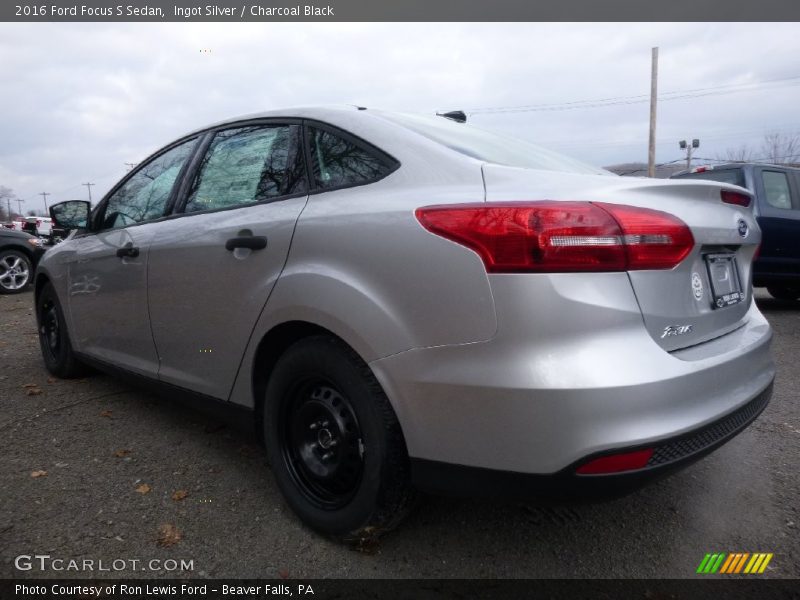 Ingot Silver / Charcoal Black 2016 Ford Focus S Sedan