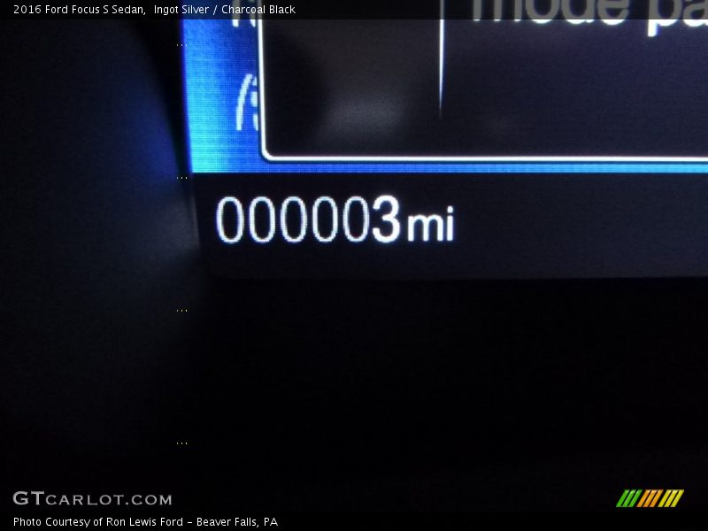 Ingot Silver / Charcoal Black 2016 Ford Focus S Sedan