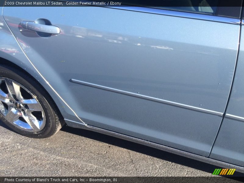 Golden Pewter Metallic / Ebony 2009 Chevrolet Malibu LT Sedan