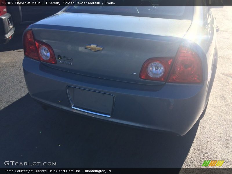 Golden Pewter Metallic / Ebony 2009 Chevrolet Malibu LT Sedan