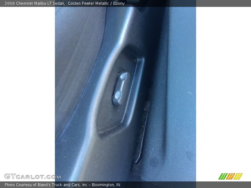 Golden Pewter Metallic / Ebony 2009 Chevrolet Malibu LT Sedan