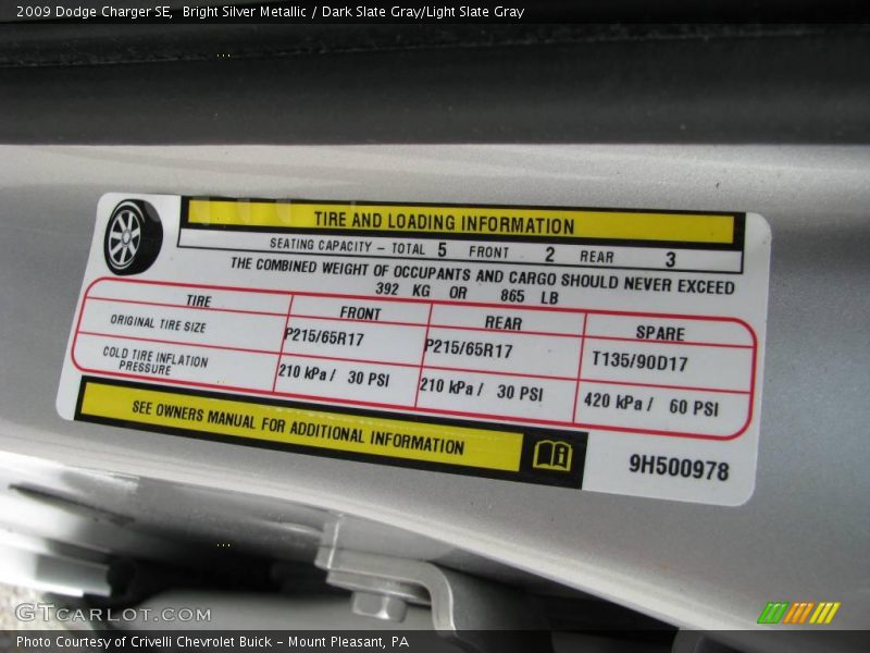 Bright Silver Metallic / Dark Slate Gray/Light Slate Gray 2009 Dodge Charger SE