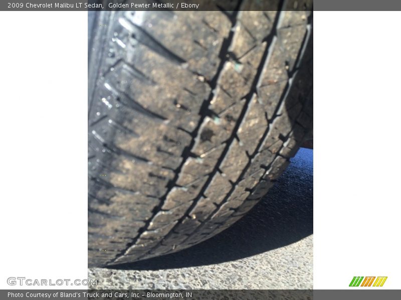 Golden Pewter Metallic / Ebony 2009 Chevrolet Malibu LT Sedan