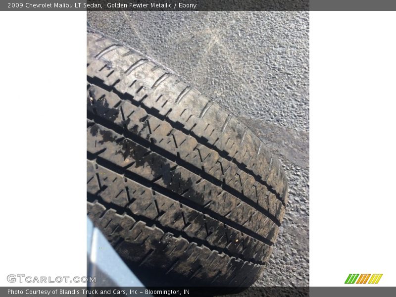 Golden Pewter Metallic / Ebony 2009 Chevrolet Malibu LT Sedan