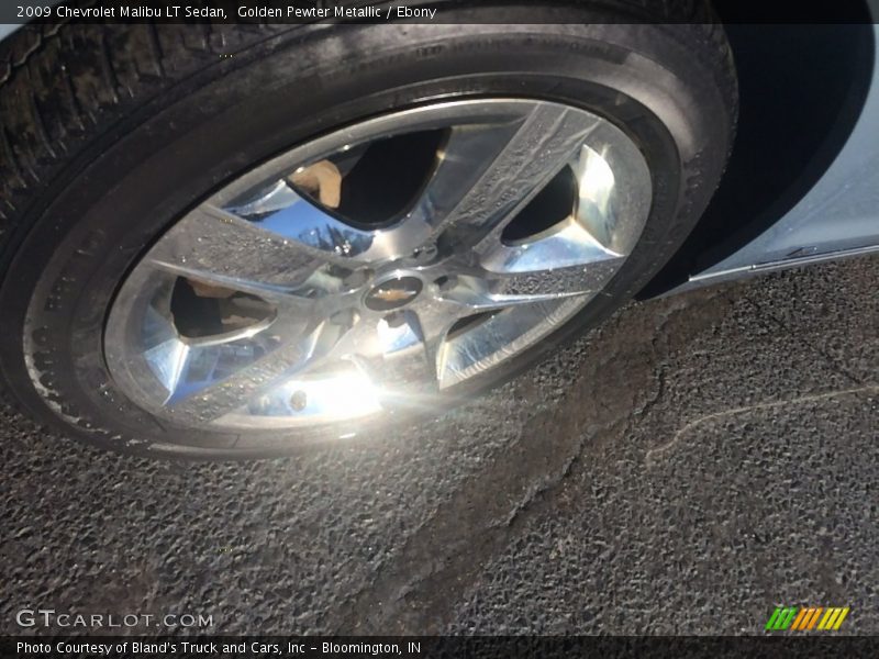 Golden Pewter Metallic / Ebony 2009 Chevrolet Malibu LT Sedan