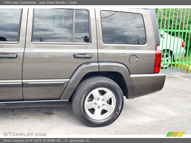Jeep Green Metallic / Khaki 2006 Jeep Commander
