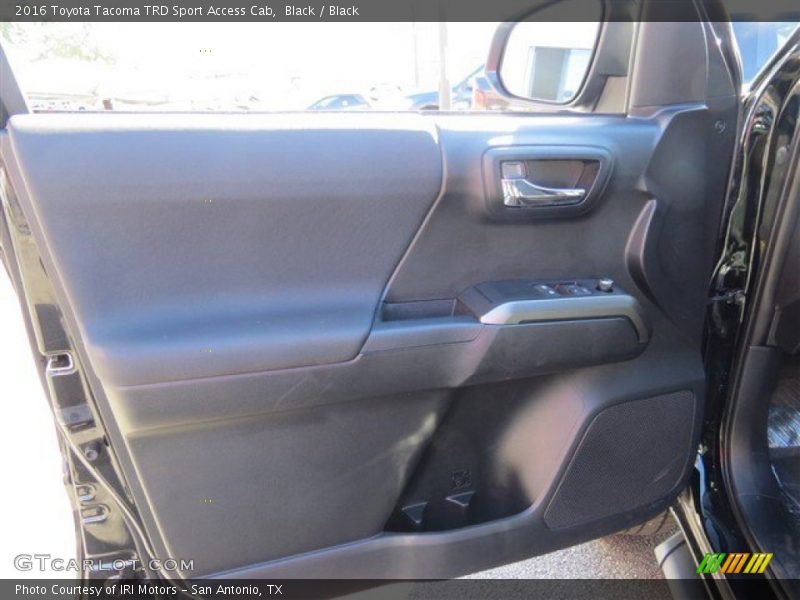 Black / Black 2016 Toyota Tacoma TRD Sport Access Cab