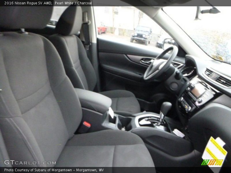 Pearl White / Charcoal 2016 Nissan Rogue SV AWD