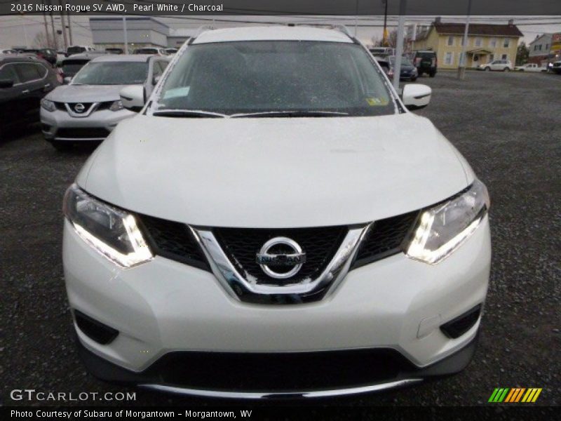 Pearl White / Charcoal 2016 Nissan Rogue SV AWD