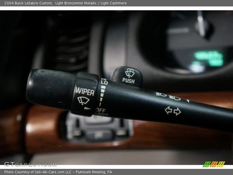Light Bronzemist Metallic / Light Cashmere 2004 Buick LeSabre Custom