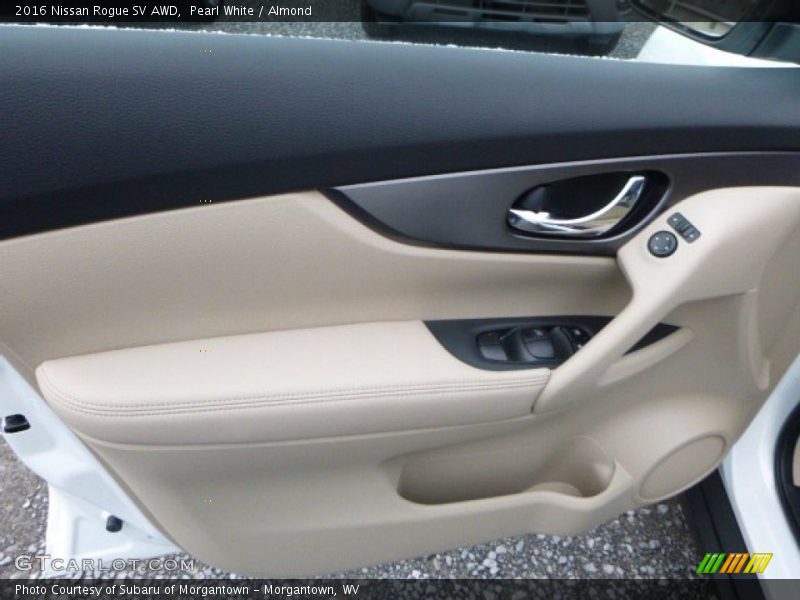 Pearl White / Almond 2016 Nissan Rogue SV AWD