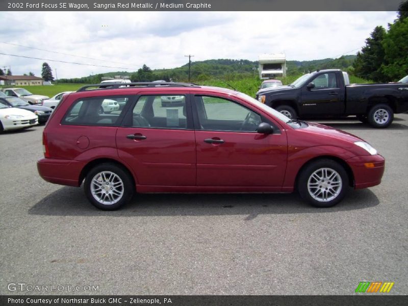 Sangria Red Metallic / Medium Graphite 2002 Ford Focus SE Wagon
