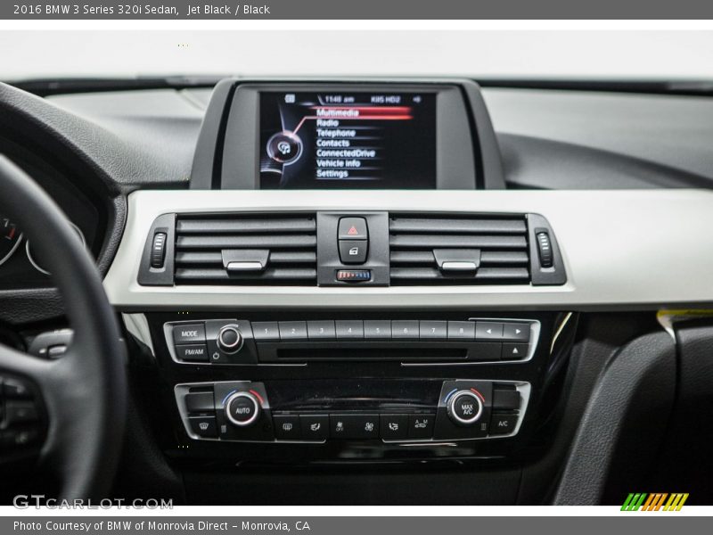 Jet Black / Black 2016 BMW 3 Series 320i Sedan